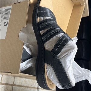 Clarks Women's Black Sandals